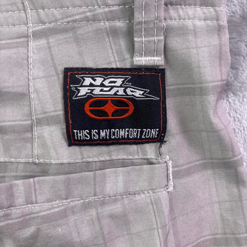 No Fear Performance Shorts Mens 34 Plaid Cargo Skater Skateboard Y2K - Picture 7 of 7